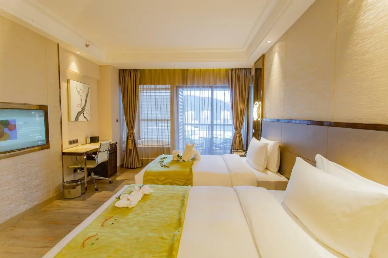 Yuexin Tomorrow Hotel Sanya 5*,